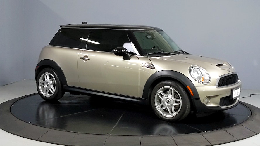 list a car for sale for free
